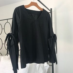 3 for $10! Who What Wear open elbow top